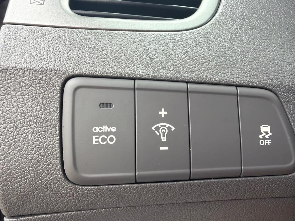 Hyundai Elantra 4dr Sdn Auto GLS (Alabama Plant) 2012