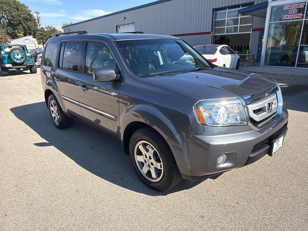 Honda Pilot 4WD 4dr Touring w/RES & Navi 2011