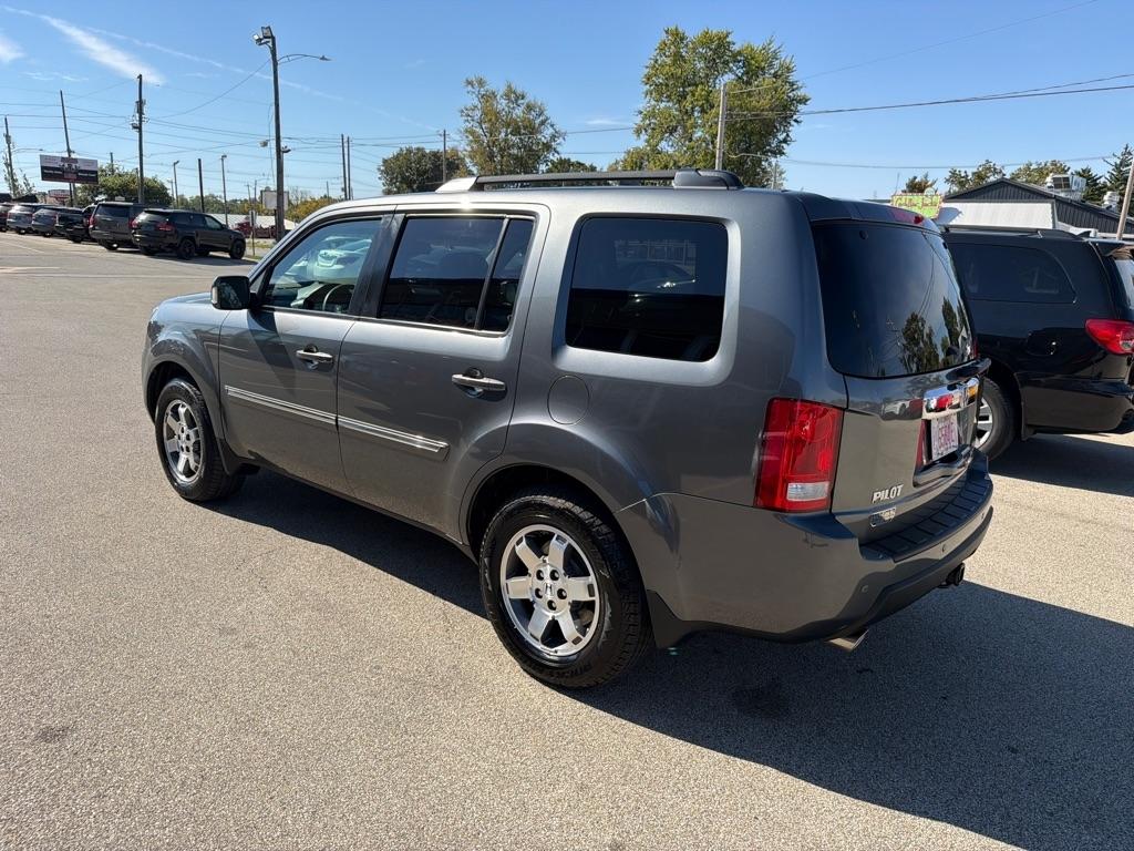 Honda Pilot 4WD 4dr Touring w/RES & Navi 2011