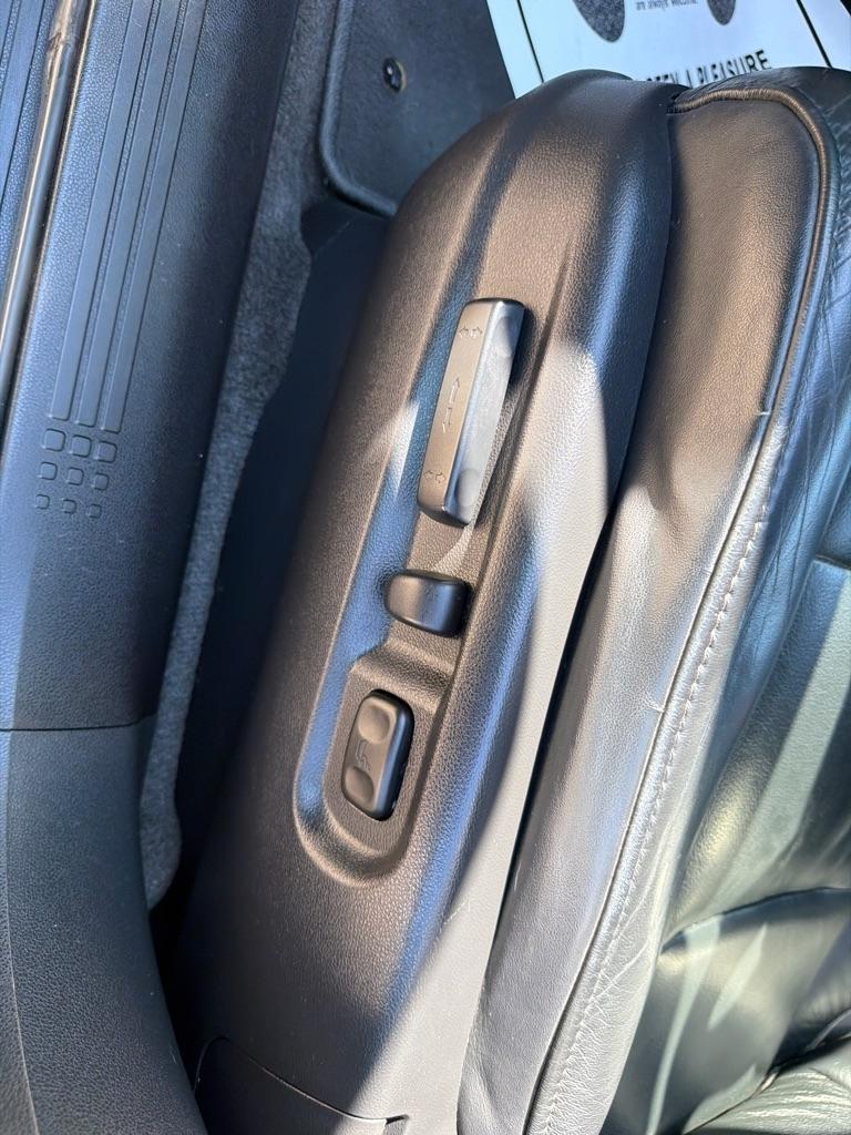 Honda Pilot 4WD 4dr Touring w/RES & Navi 2011