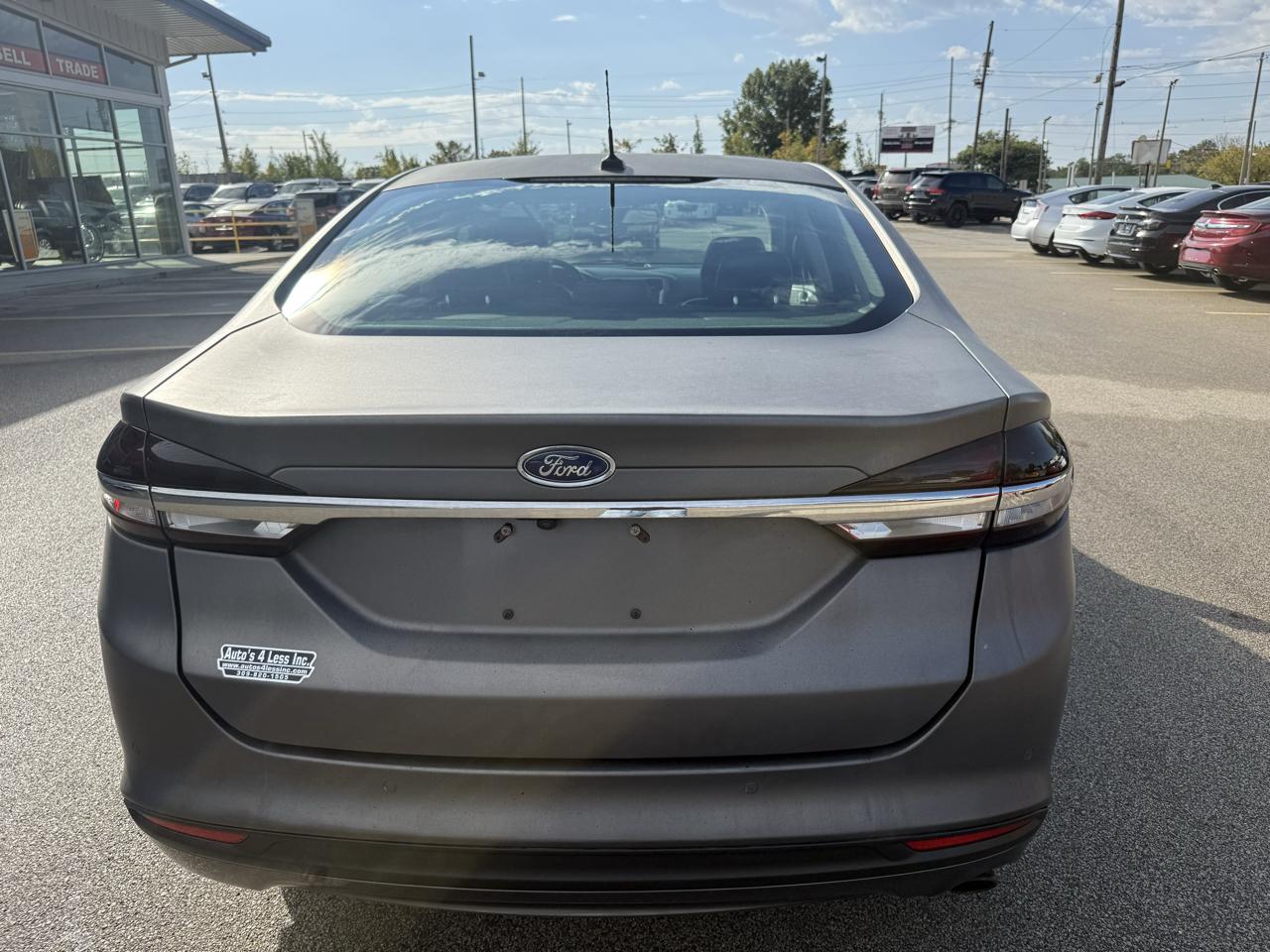Ford Fusion SE FWD 2017
