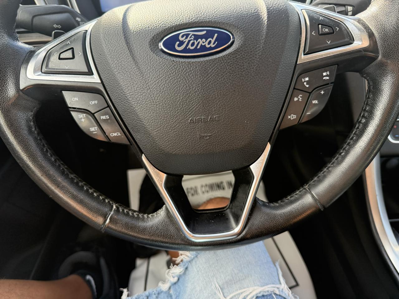 Ford Fusion SE FWD 2017
