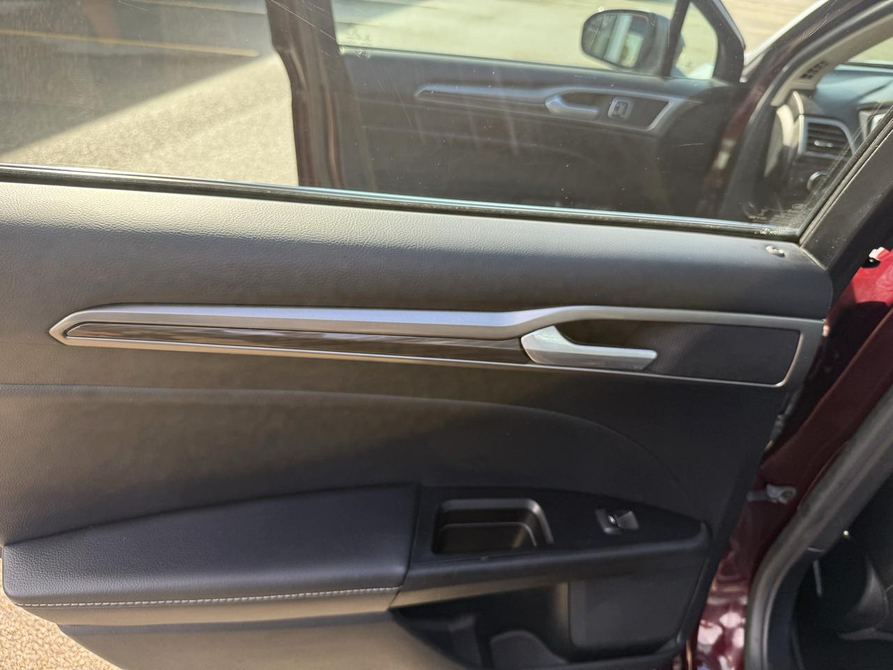 Ford Fusion SE FWD 2017