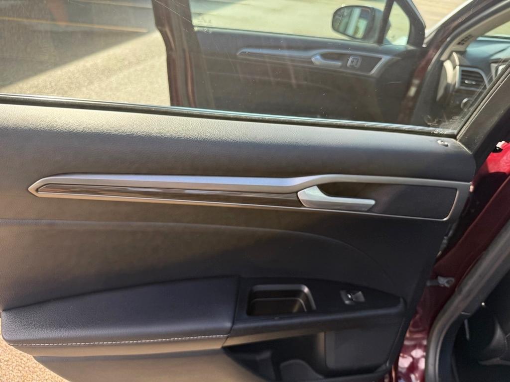 Ford Fusion SE FWD 2017