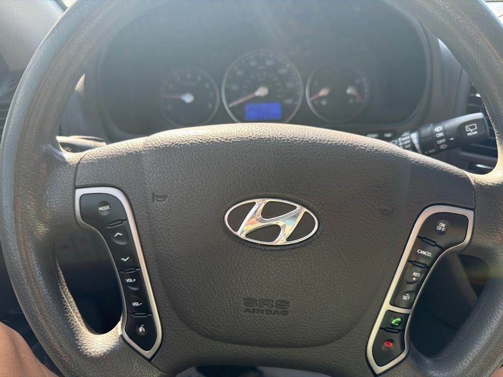 Hyundai Santa Fe AWD 4dr I4 GLS 2012
