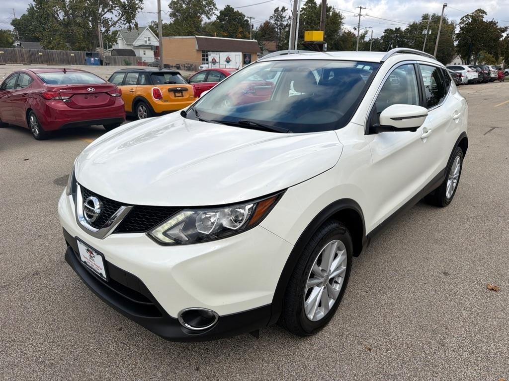 Nissan Rogue Sport FWD SV 2017