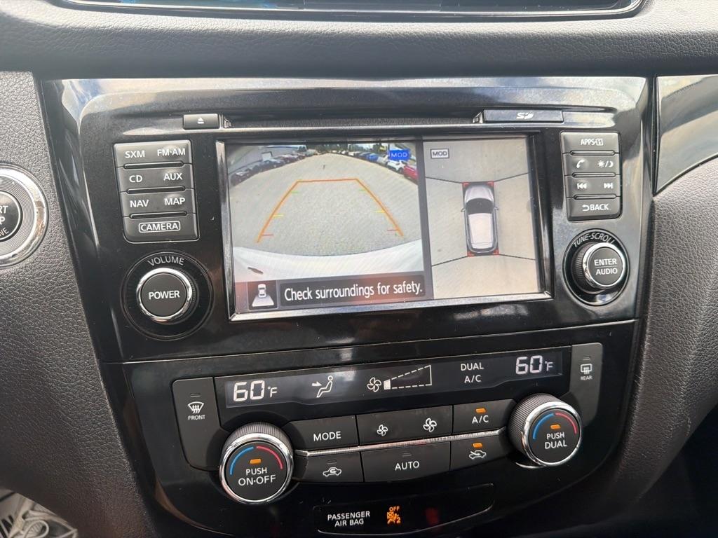 Nissan Rogue Sport FWD SV 2017