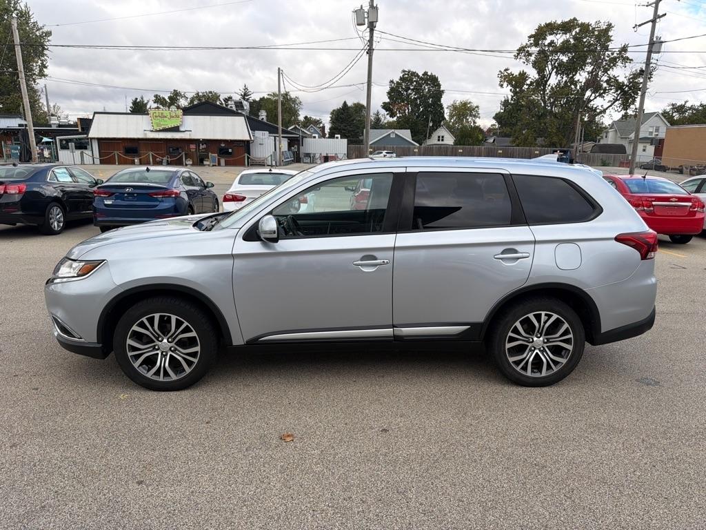 Mitsubishi Outlander SEL S-AWC 2017
