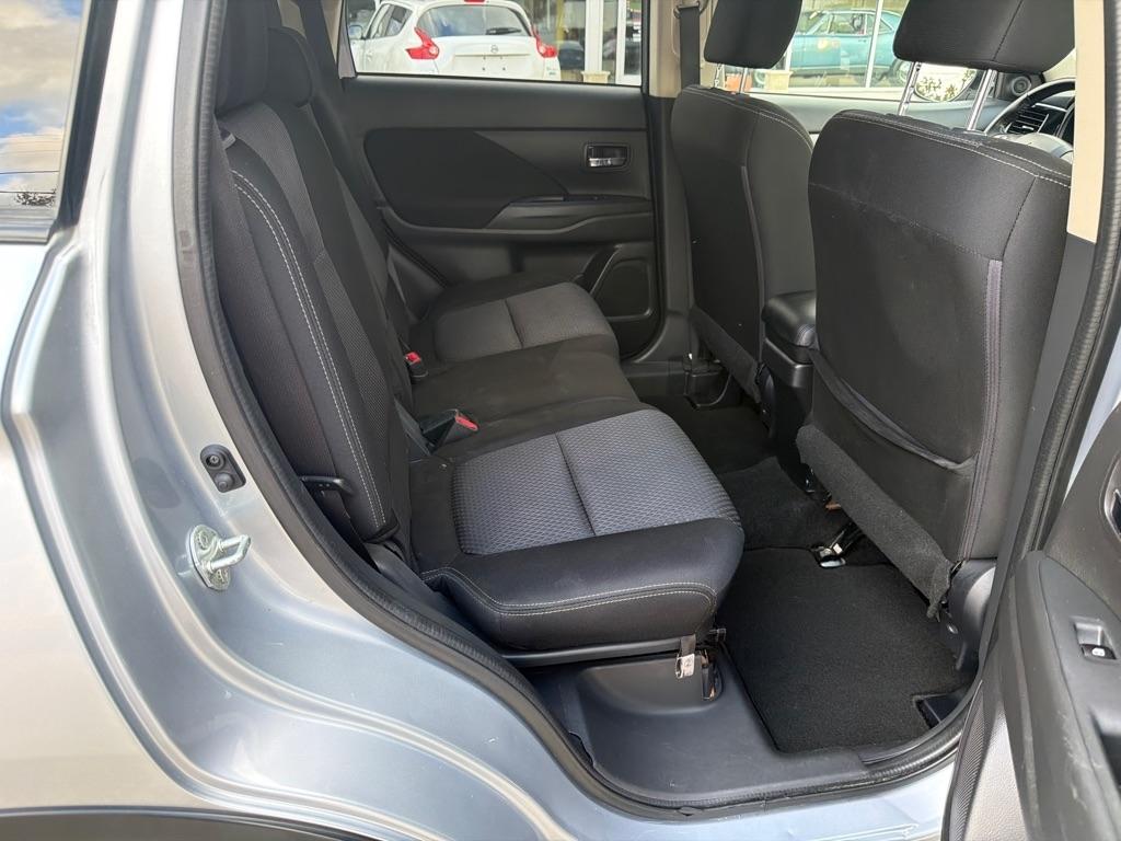 Mitsubishi Outlander SEL S-AWC 2017