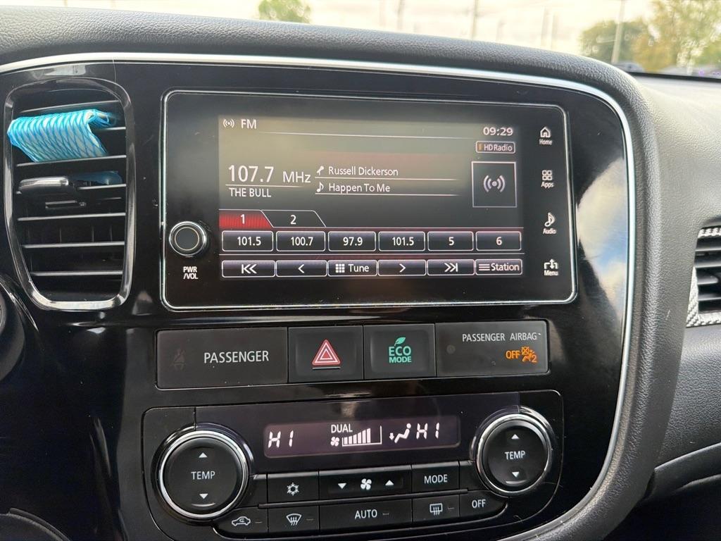 Mitsubishi Outlander SEL S-AWC 2017