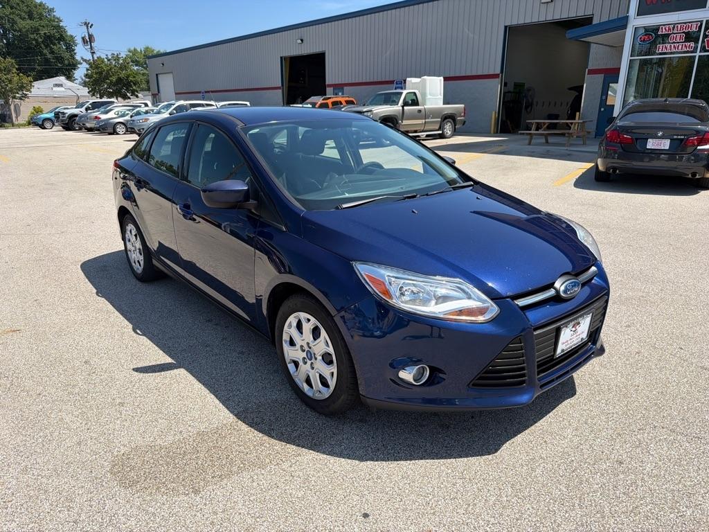 Ford Focus 4dr Sdn SE 2012