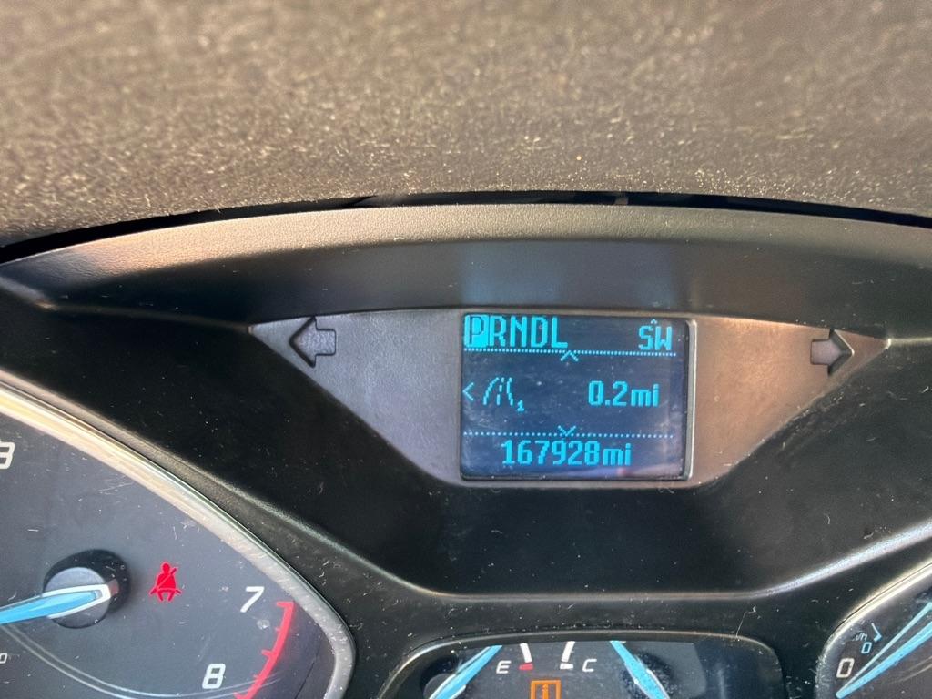 Ford Focus 4dr Sdn SE 2012