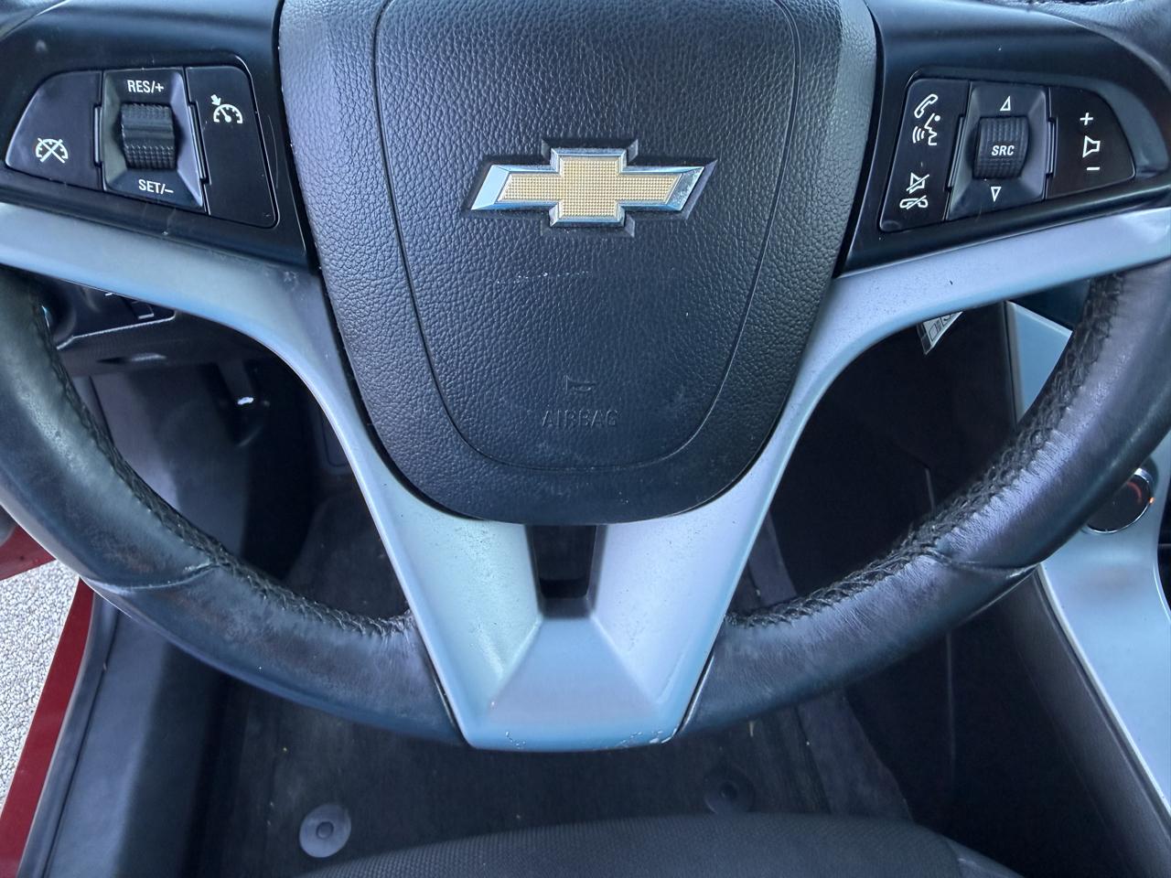 Chevrolet Cruze 4dr Sdn LT w/1LT 2012