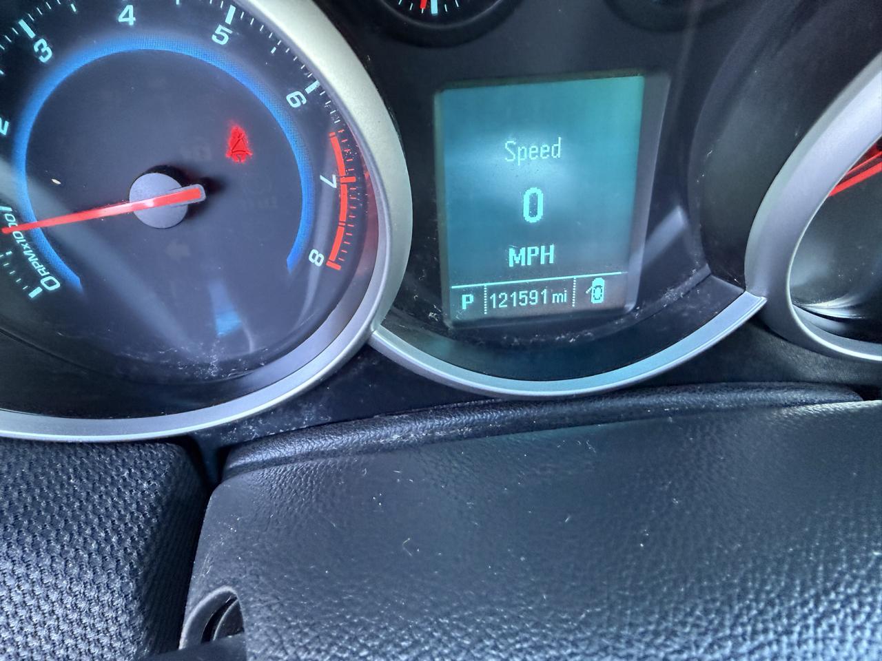 Chevrolet Cruze 4dr Sdn LT w/1LT 2012
