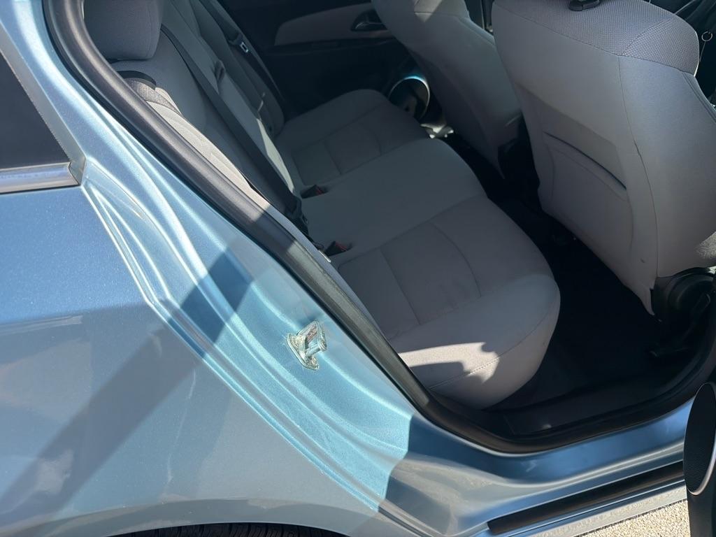 Chevrolet Cruze 4dr Sdn LT w/1LT 2012