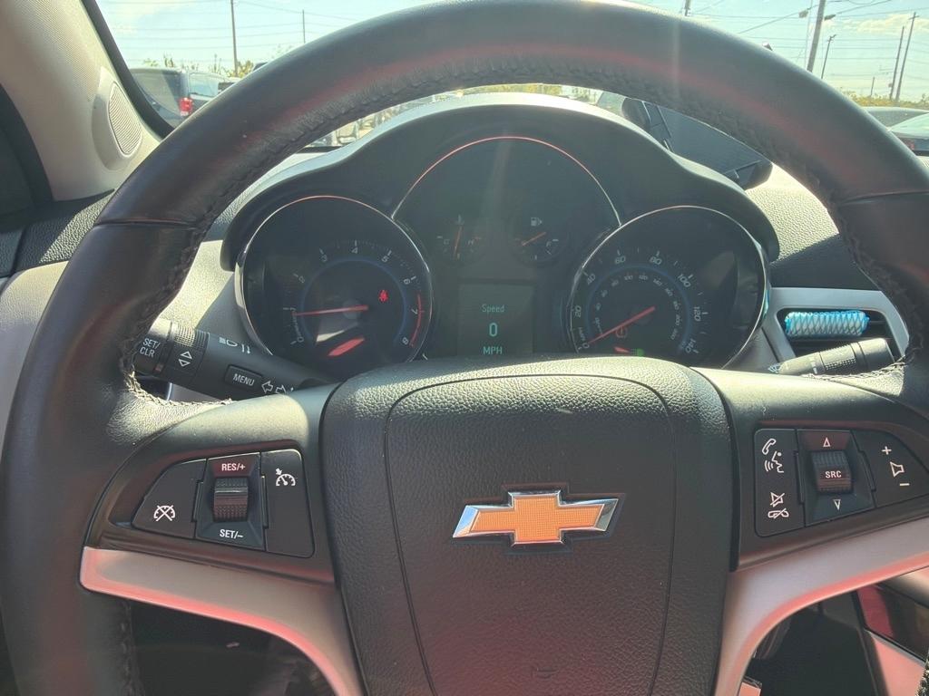 Chevrolet Cruze 4dr Sdn LT w/1LT 2012