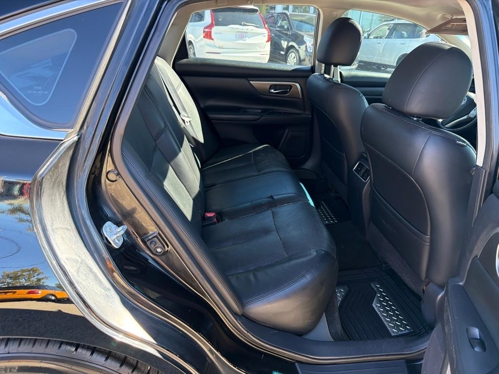 Nissan Altima 4dr Sdn I4 2.5 SL 2015