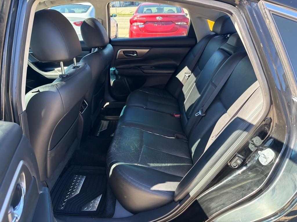 Nissan Altima 4dr Sdn I4 2.5 SL 2015