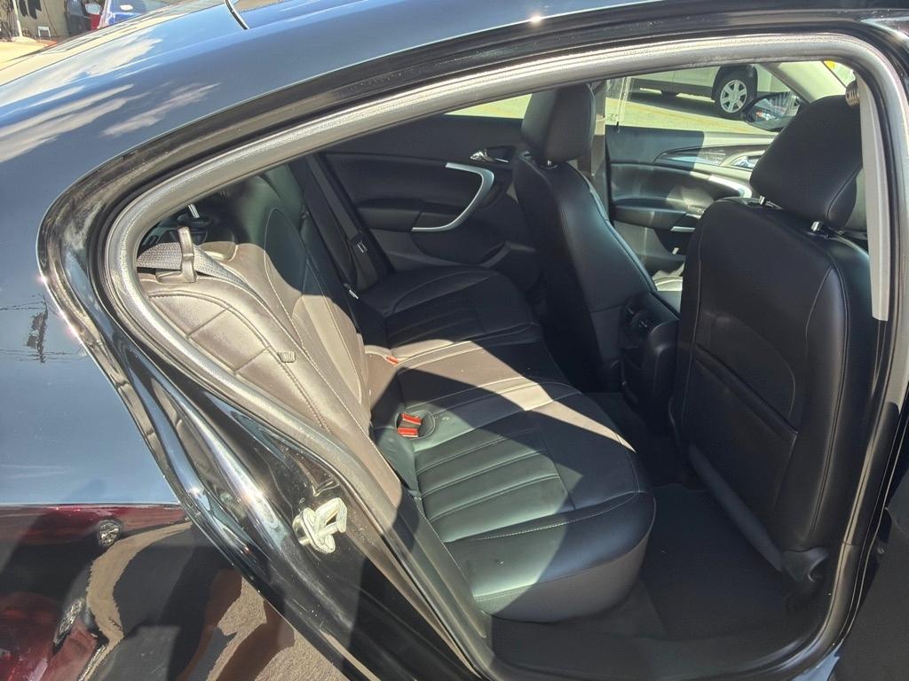 Buick Regal 4dr Sdn Sport Touring FWD 2017