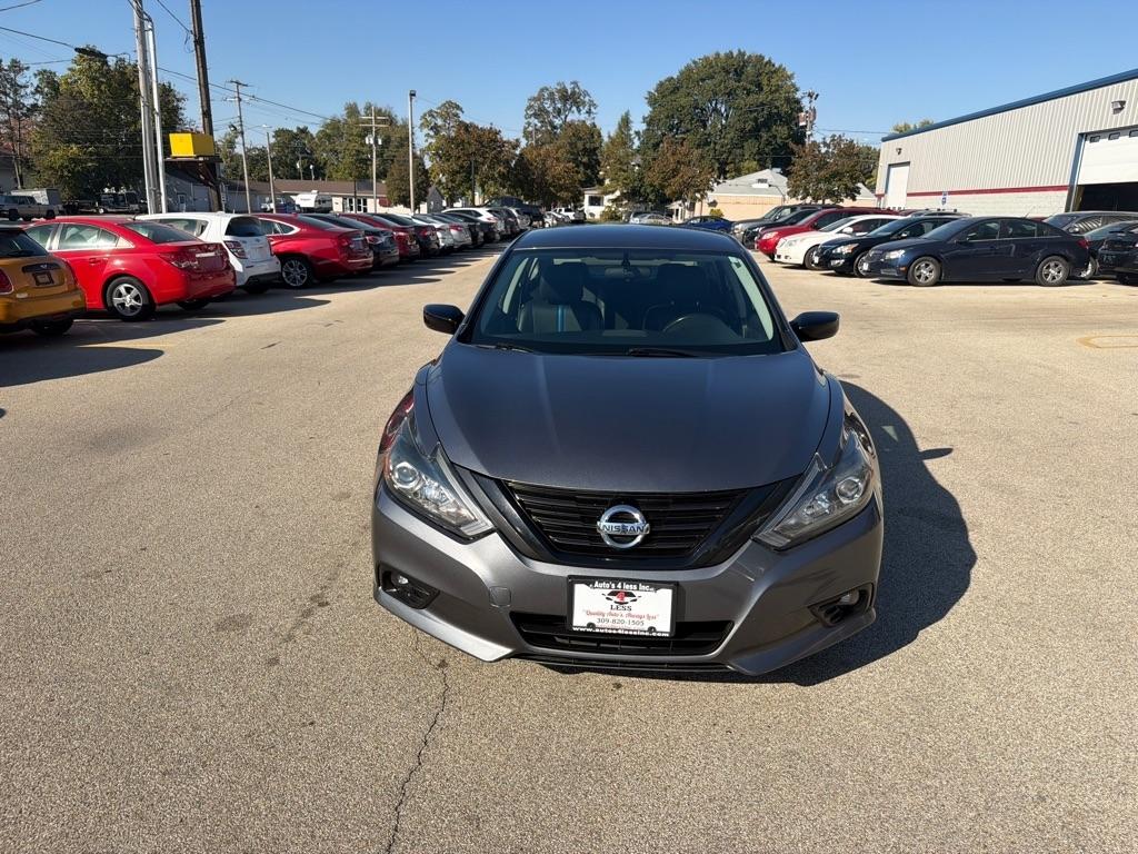 Nissan Altima 2.5 SR Sedan 2018