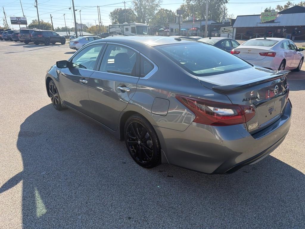 Nissan Altima 2.5 SR Sedan 2018