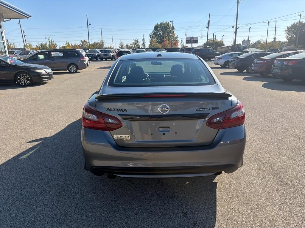 Nissan Altima 2.5 SR Sedan 2018
