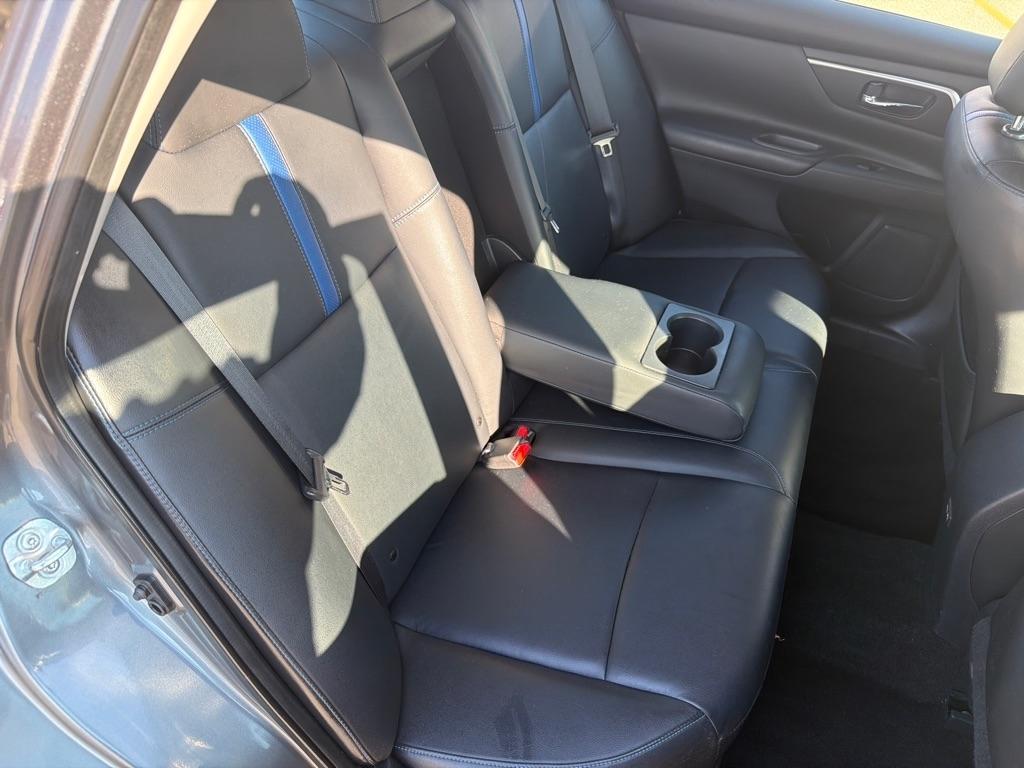 Nissan Altima 2.5 SR Sedan 2018