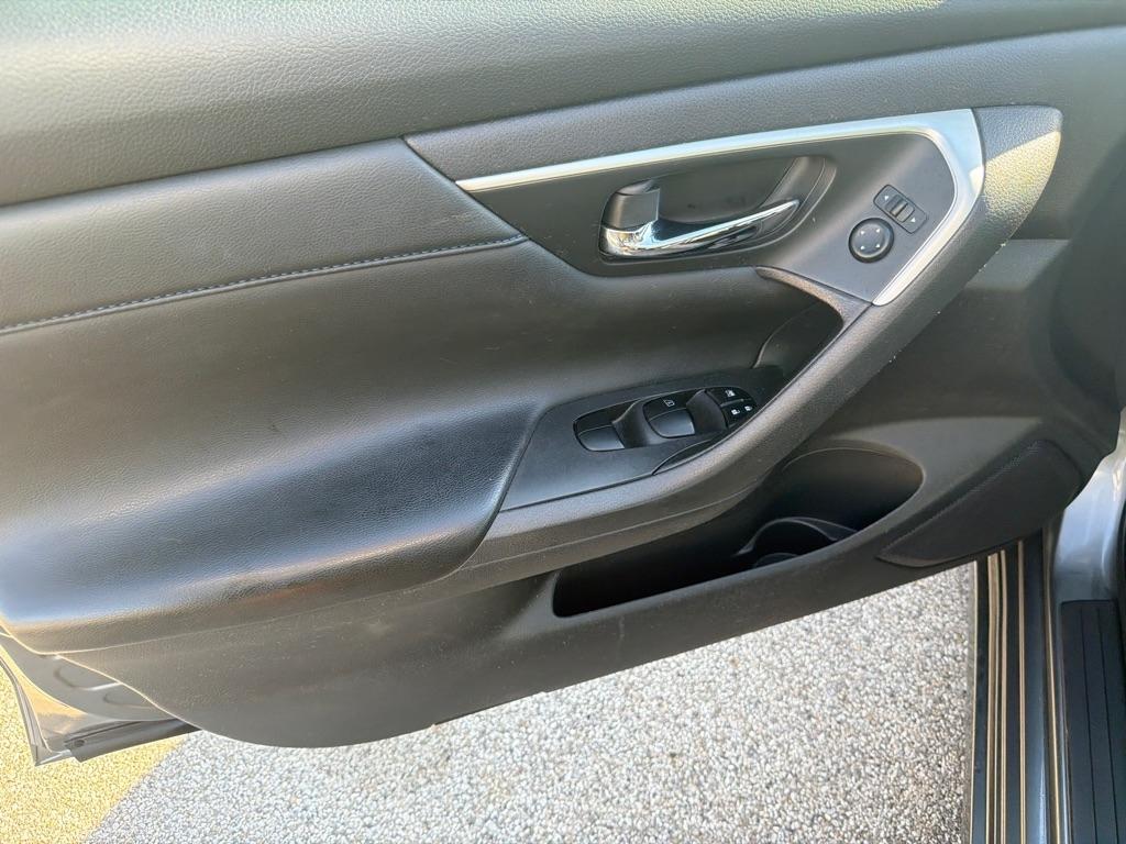 Nissan Altima 2.5 SR Sedan 2018