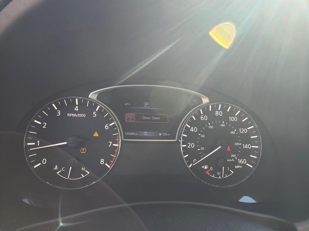 Nissan Altima 2.5 SR Sedan 2018