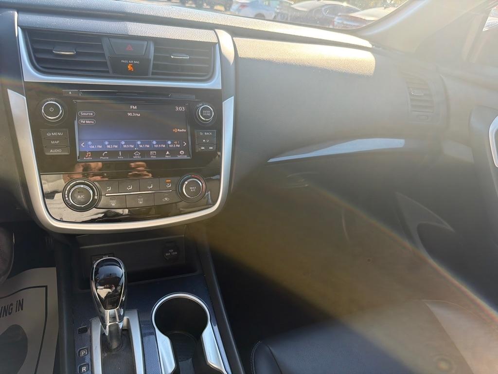 Nissan Altima 2.5 SR Sedan 2018