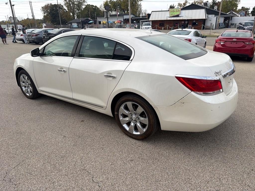 Buick LaCrosse 4dr Sdn CXL 3.0L FWD 2010