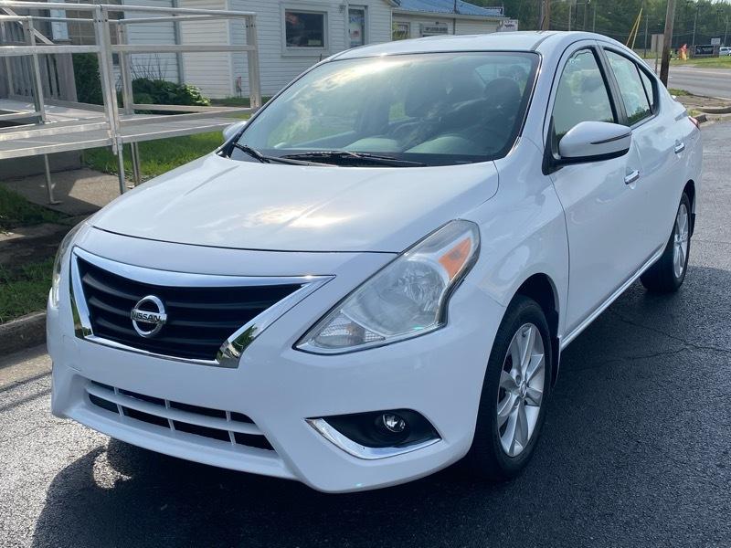 2016 Nissan Versa 1.6 S 5M