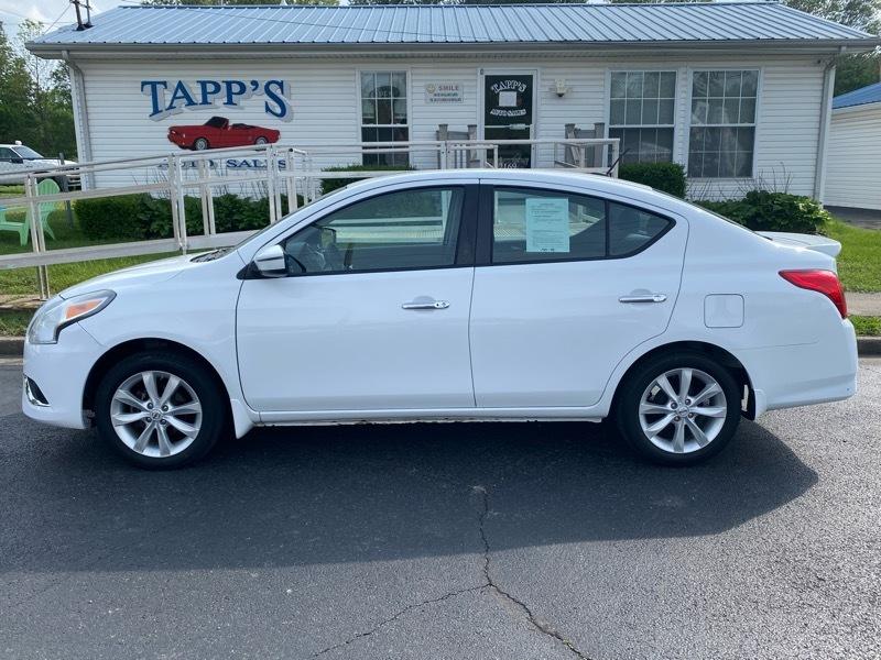 Nissan Versa 1.6 S 5M 2016