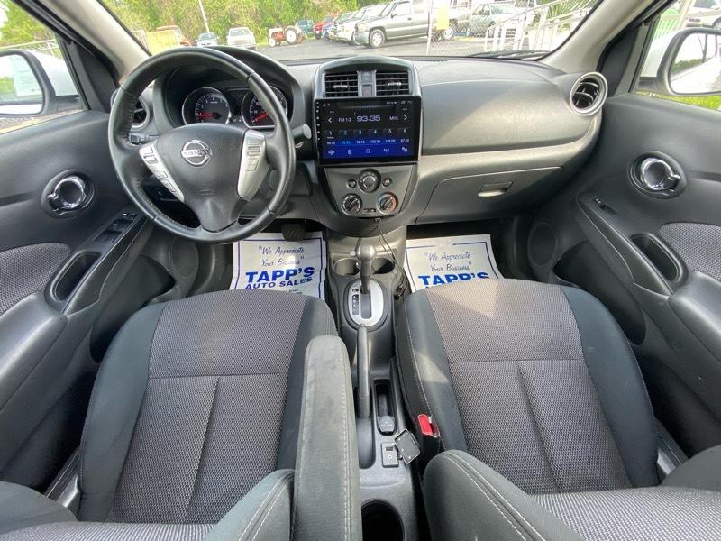 Nissan Versa 1.6 S 5M 2016