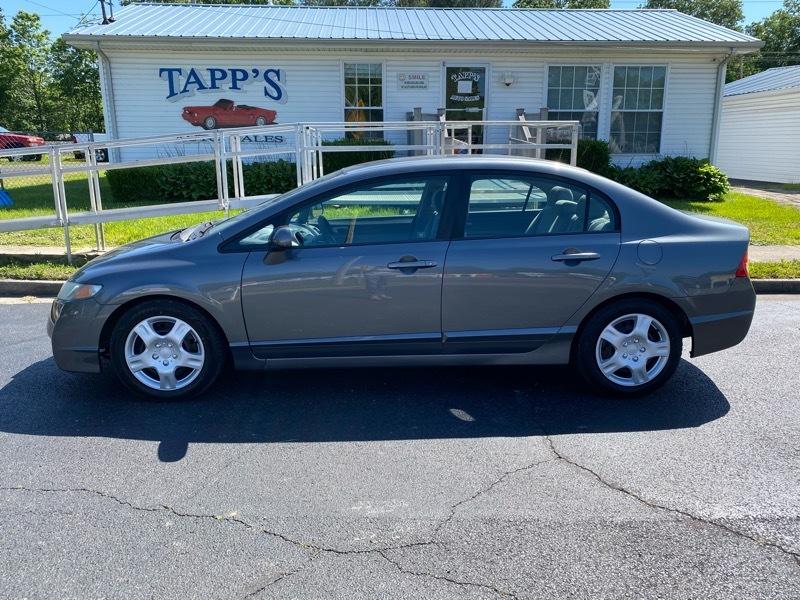 Honda Civic LX Sedan 5-Speed AT 2011