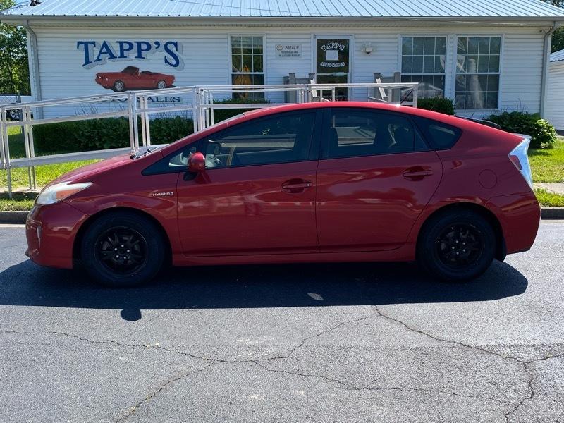 Toyota Prius Prius V 2012