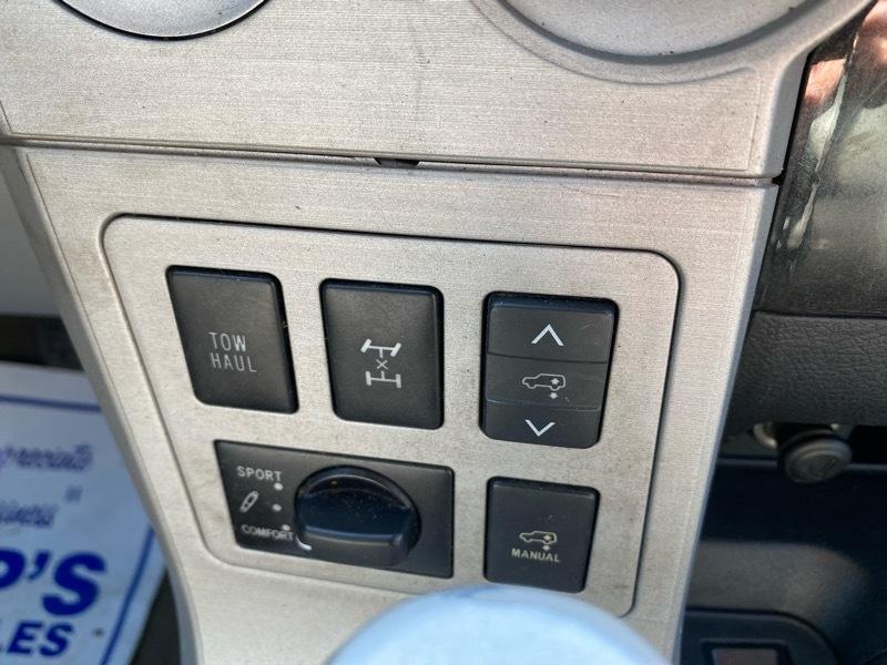 Toyota Sequoia Plantium 4WD 2008