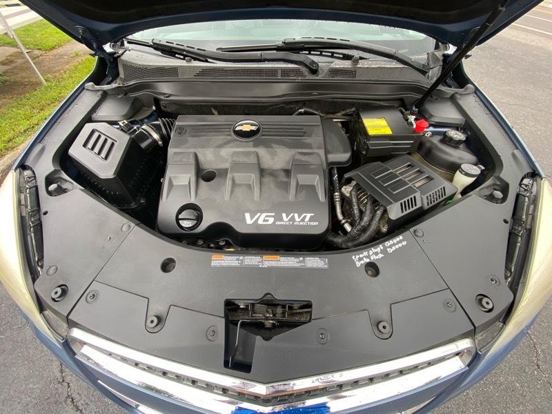 Chevrolet Equinox 2LT 2WD 2011
