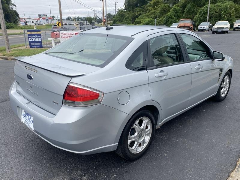 2008 Ford Focus SE - Photo 5