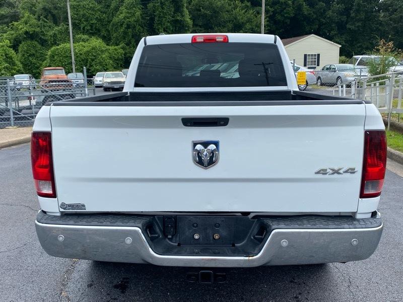 RAM 1500 Tradesman Quad Cab 4WD 2015