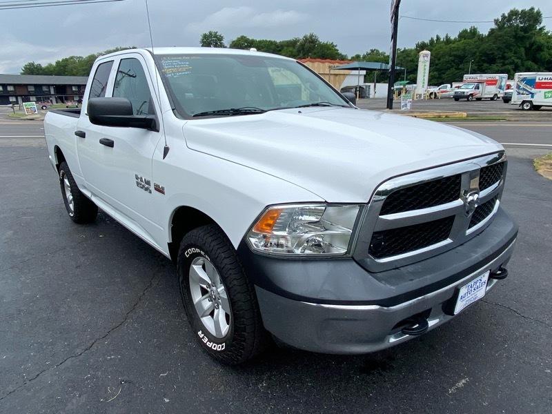 RAM 1500 Tradesman Quad Cab 4WD 2015