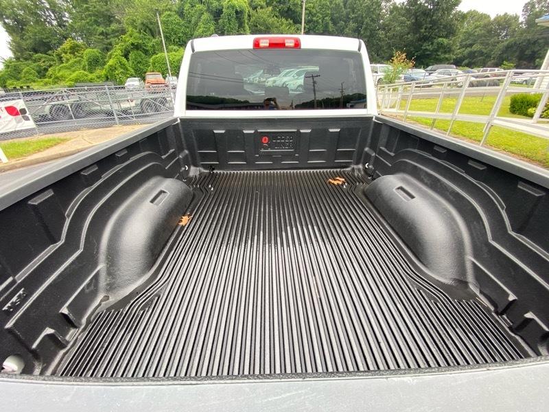 RAM 1500 Tradesman Quad Cab 4WD 2015