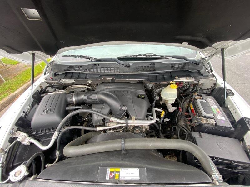 RAM 1500 Tradesman Quad Cab 4WD 2015