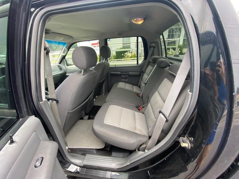 Ford Explorer Sport Trac Adrenalin 4WD 2005