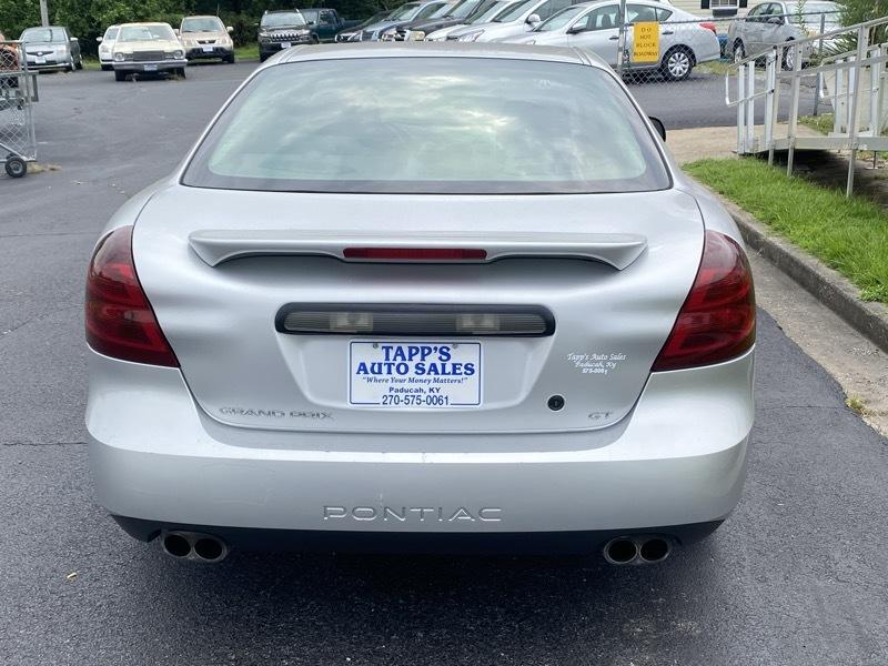 Pontiac Grand Prix GT2 2004