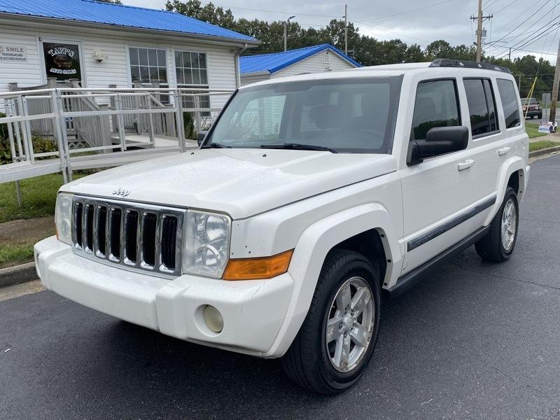 2008 Jeep Commander Sport 4WD