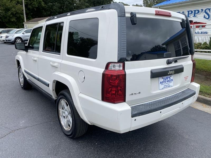 Jeep Commander Sport 4WD 2008