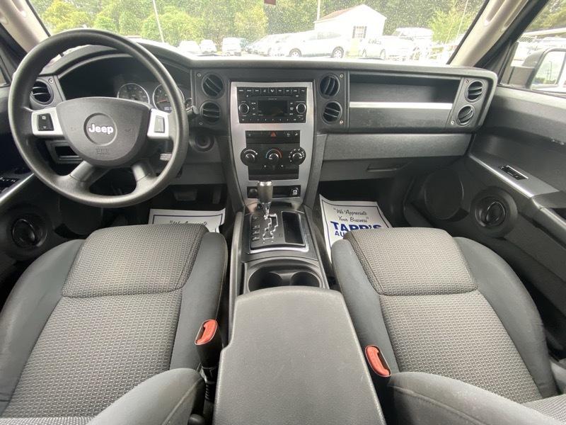 Jeep Commander Sport 4WD 2008