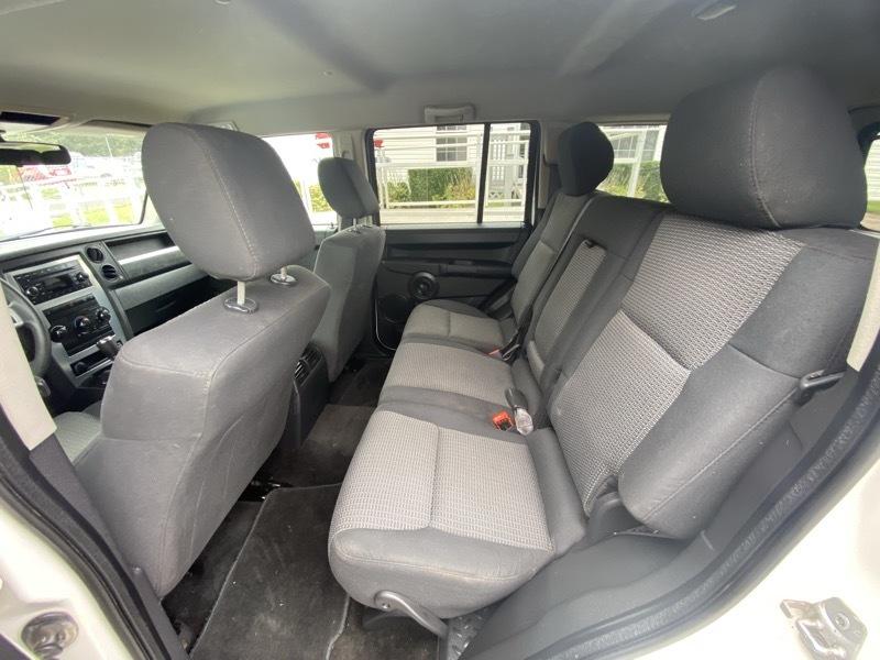 Jeep Commander Sport 4WD 2008