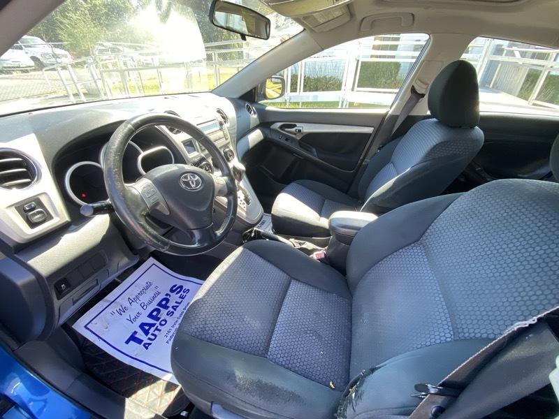 Toyota Matrix XRS 5-Speed AT 2009
